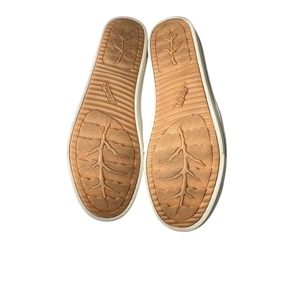 Earth Tangelo Comfort Sneakers Size 8 Shoes Flower Laser-Cut Leather Slip On